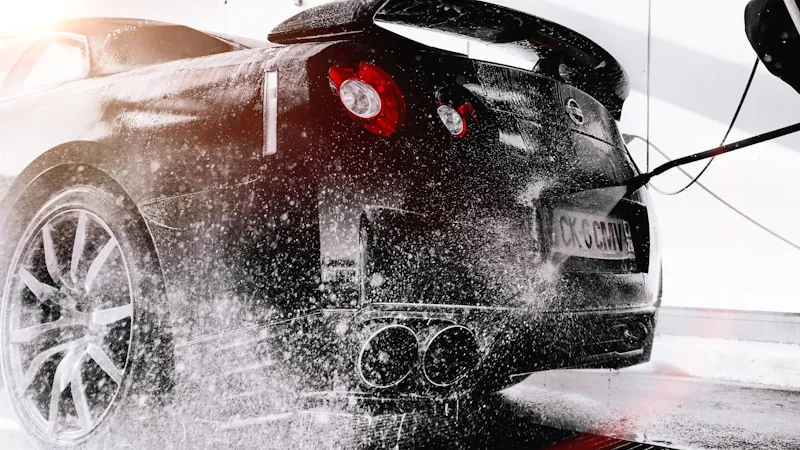 Invictus Car Wash: Website Layanan Detailing Mobil