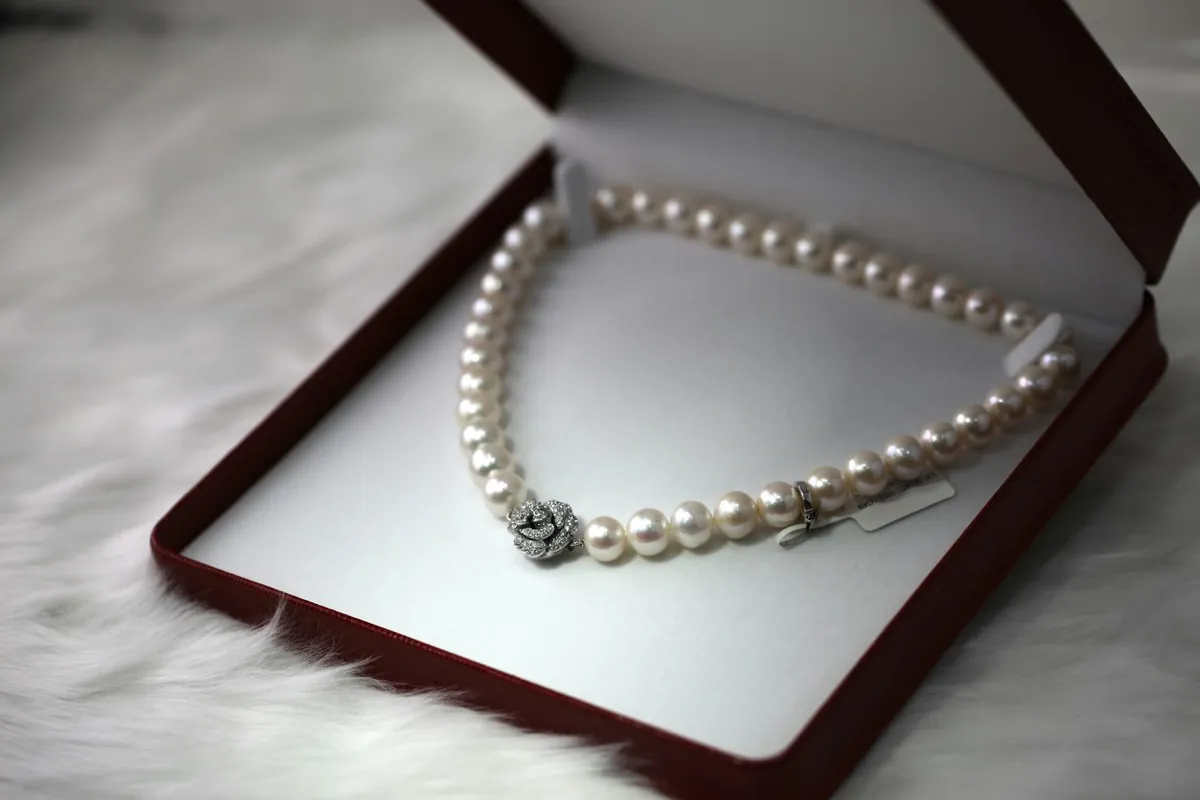 Jewelry Calculator: Dashboard Manajemen Toko Perhiasan